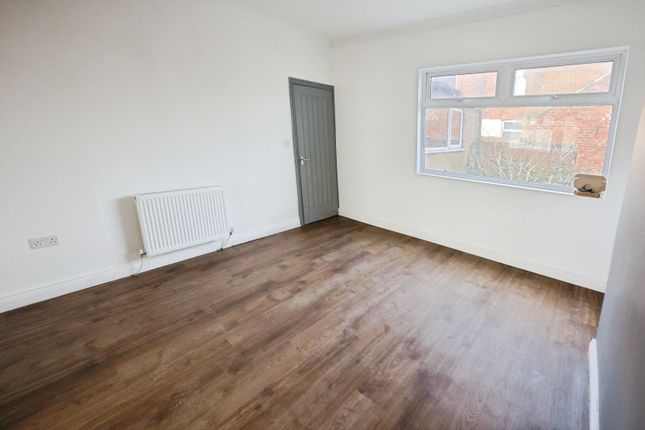 2, East Avenue, Bishop Auckland photo 3