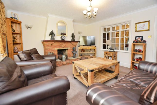 Oak Lodge, Gainsborough photo 2
