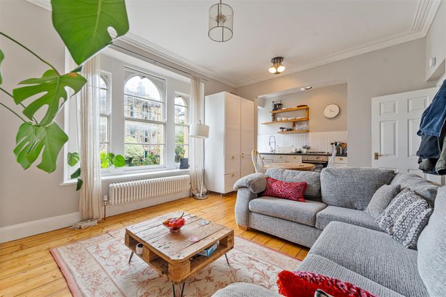 15 Elemgrove Road10.Jpg