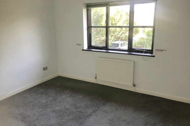 Flat 6, Kingswood Lodge, Leigh-on-Sea photo 5