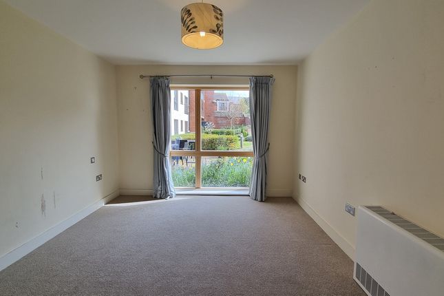 Flat for sale in Tithe Lodge, Southam
