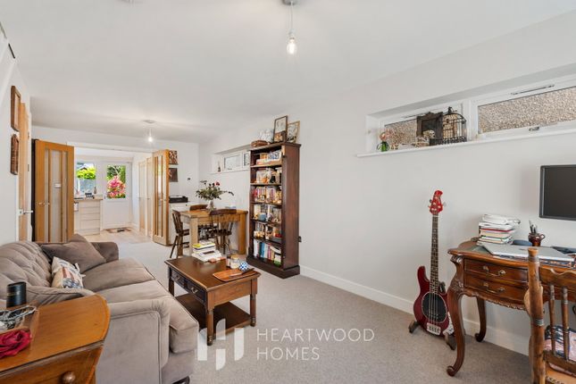 26, Royston Road, St. Albans photo 4
