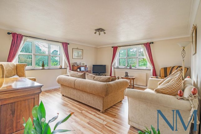 2Â Bedroom Flat For Sale