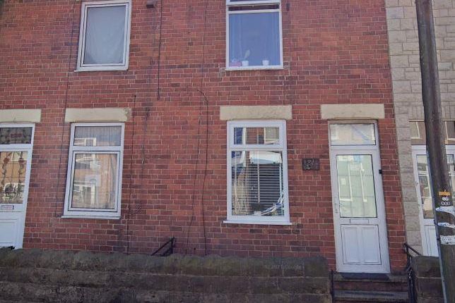 Terraced house to rent in Newgate Lane, Mansfield