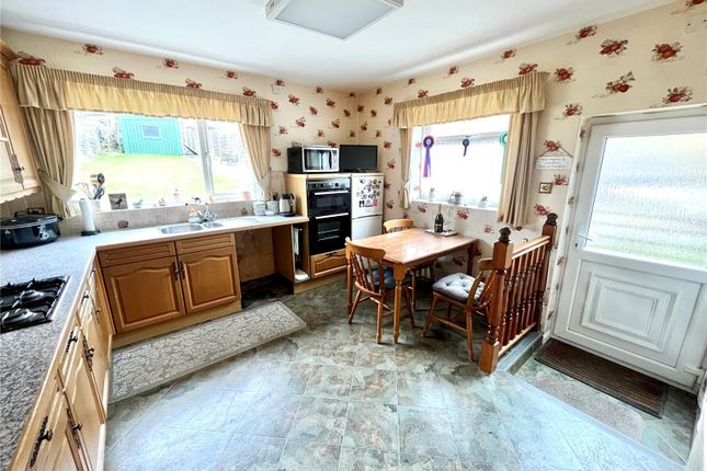 27, Bentside Road, Stockport photo 2