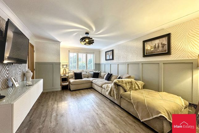 3 Buttermill Close, Manchester photo 3