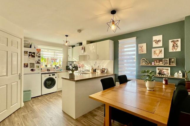 35, Grange View, Winterton photo 2