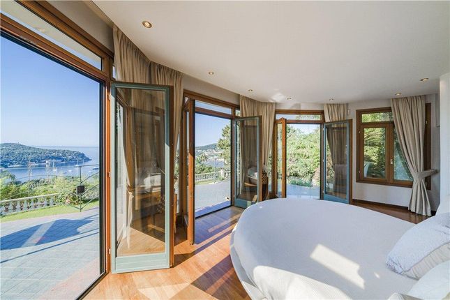 Villa for sale in Villefranche-Sur-Mer, Alpes Maritimes, Provence-Alpes-Côte D'azur, France