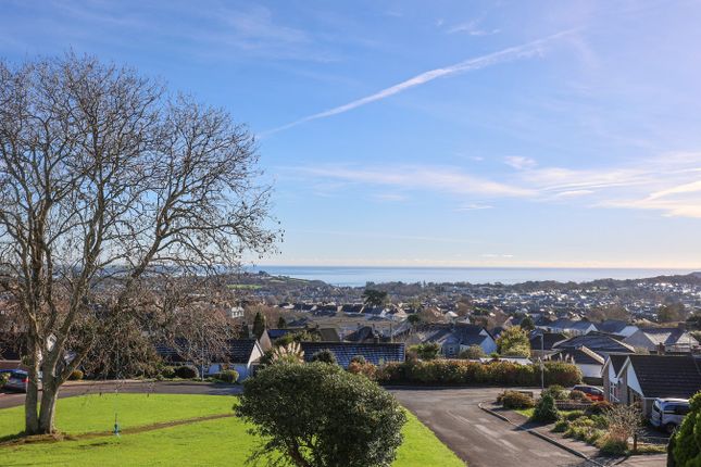 19, Sycamore Avenue, St Austell photo 2
