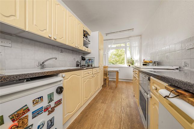 9 Sable Court, 93, Westbury Road, New Malden photo 3