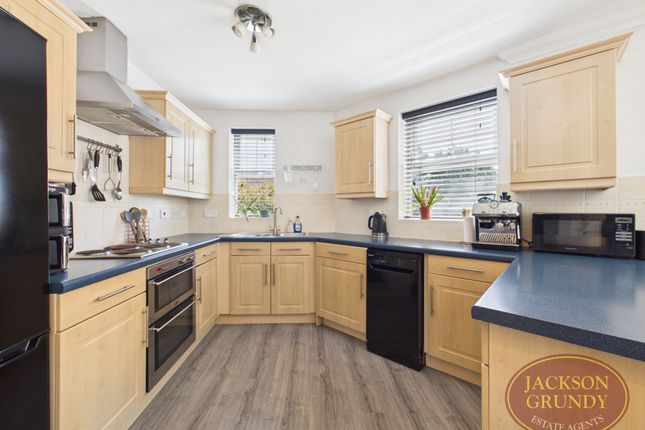 4, Morning Star Road, Daventry photo 4