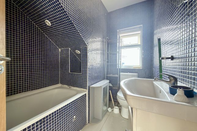 247B, Northborough Road, Norbury photo 5
