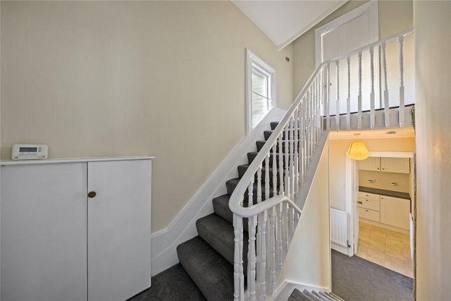 Crown Road, Middlesex photo 3