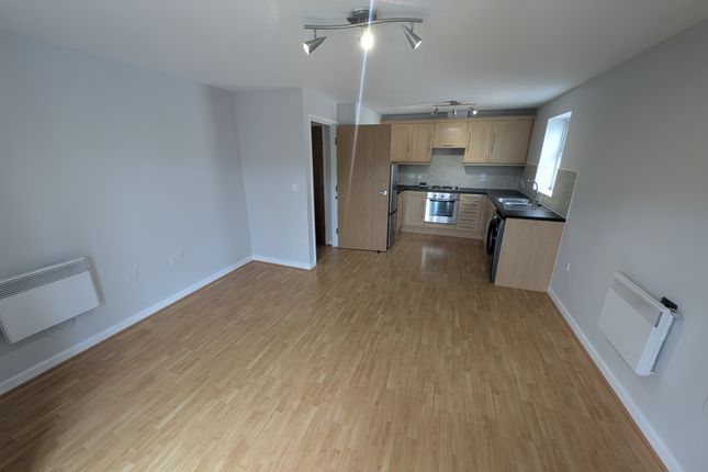 Fff 26, Hillcrest Court, Wirral photo 4