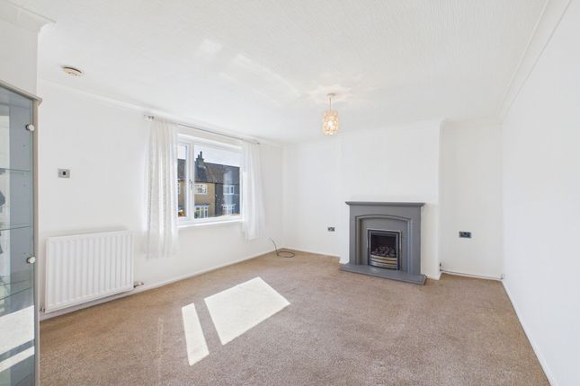 25 Longbarrow, Cleator Moor photo 2