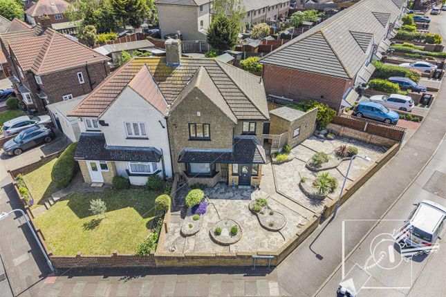 1, Palmer Avenue, Gravesend photo 2