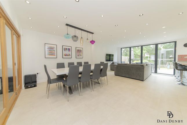 500, Upcroft Avenue, Edgware photo 2