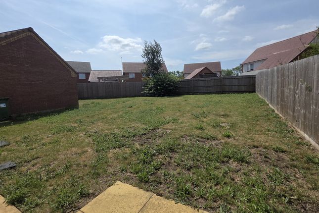4, Squadron Avenue, Southam photo 4