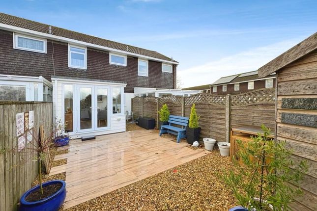 2-bed house on 43, Tregurtha View, Penzance, £235,000