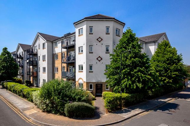 Thumbnail Flat for sale in Cornell Court, Enstone Road, Enfield