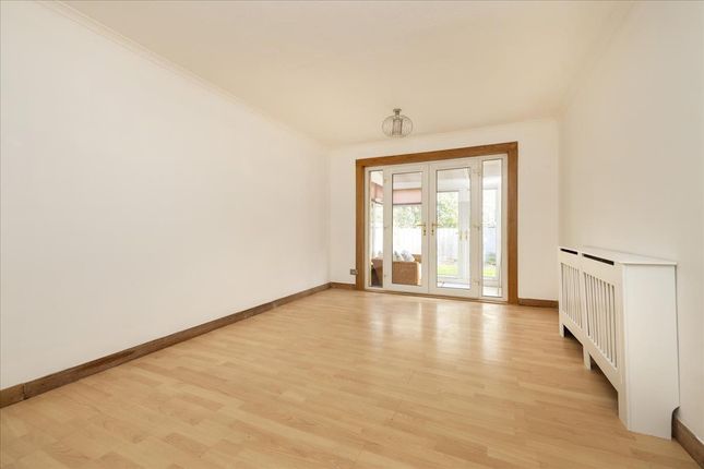 51 Mavisbank, Loanhead photo 4