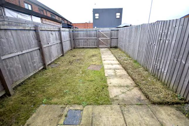 7, Morton Hall Road, Manchester photo 3
