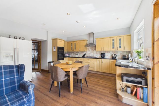 Harold Cottage, Balmoral Road, Rattray photo 2