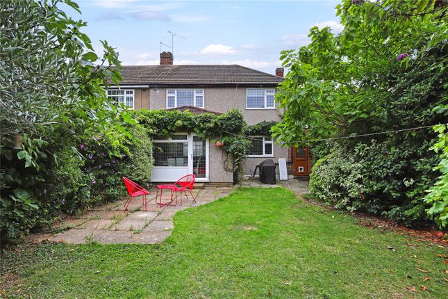 16, Fairview Close, Essex photo 2