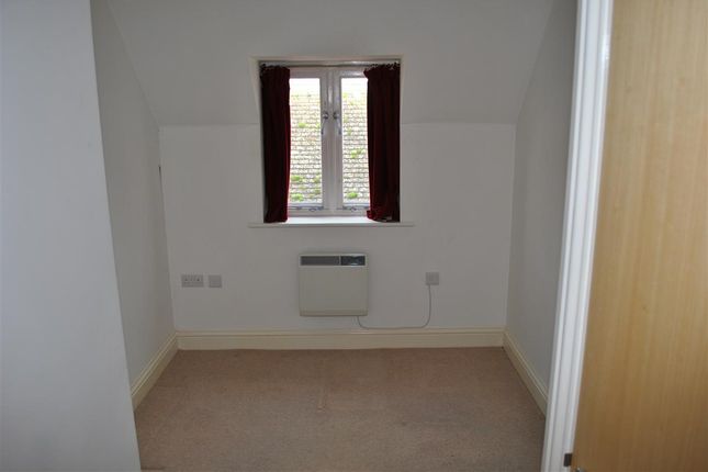 Flat 4, Sillence Court, Upper King Street, Royston photo 2