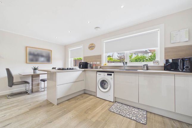 12, Barclay Avenue, Johnstone photo 4