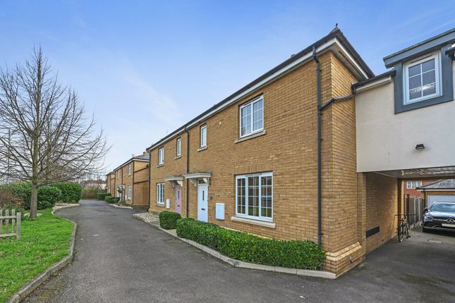 Thumbnail Semi-detached house for sale in Chelmer Road, Springfield, Chelmsford