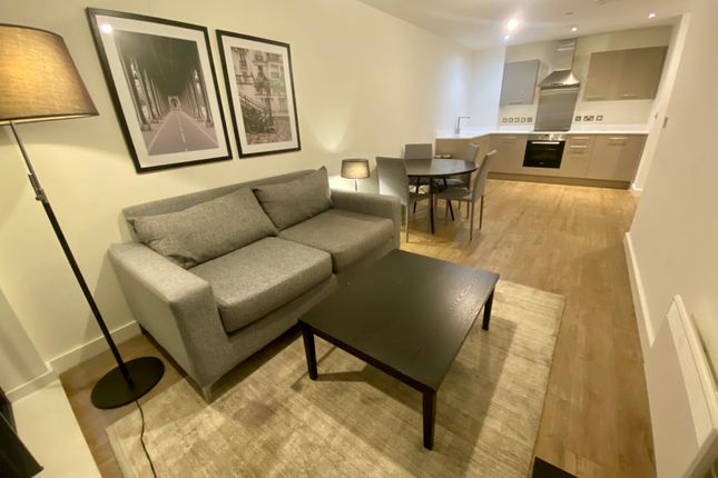 1-bed flat on The Bank, Tower 1, 60 Sheepcote Street, Birmingham, £170,000