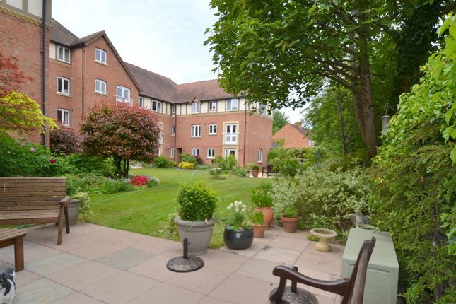 Flat 6, Santler Court, Malvern photo 2