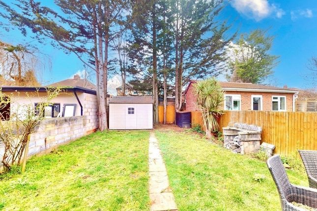 Betham Road, Greenford photo 3