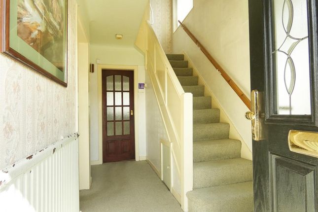 4, Holmfield Grove, Liverpool photo 2