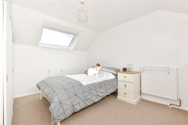 Woodhall Drive, Sandown photo 4