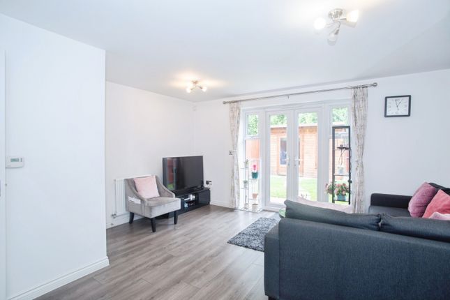 29, Aspen Road, Manchester photo 4