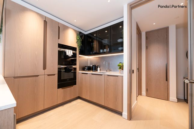 2, River Park Tower, Nine Elms Lane, London photo 4