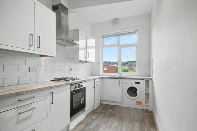 122b Avenue Mansions, Alexandra Park Road, Muswell Hill, N10 2AH, Muswell Hill photo 5