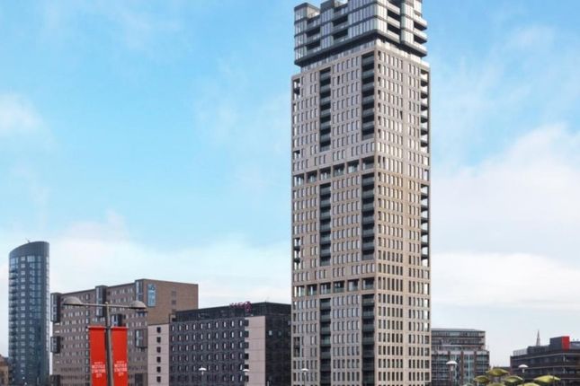 2 bed flat to rent in Legacy Tower, Stratford, London E15