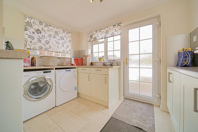 35, Halifax Road, Melksham photo 4