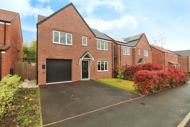 Detached house for sale in Blackthorn Gardens, Clipstone Village, Mansfield