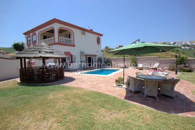 Thumbnail Villa for sale in Manilva, Málaga, Andalusia, Spain