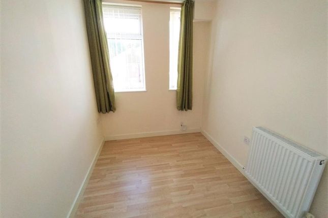 Flat A, 101, Sicey Avenue, Shiregreen photo 4