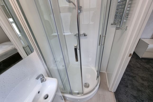 34 Ashburnham Road, Luton photo 5