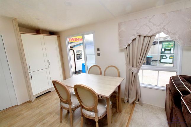 Mobile/park home for sale in Halfway Road, Minster On Sea, Sheerness