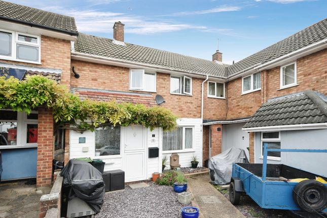 Thumbnail Terraced house for sale in Curling Tye, Basildon, Essex