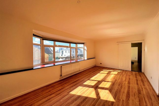 Flat for sale in West Street, Portsmouth