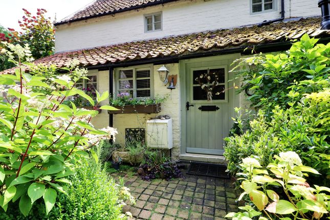 3 Park Lane, Brigg photo 2