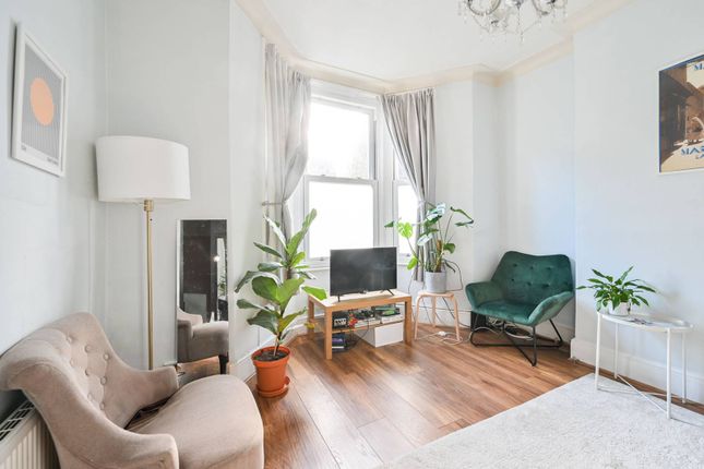 Thumbnail Flat for sale in Larcom Street, Elephant And Castle